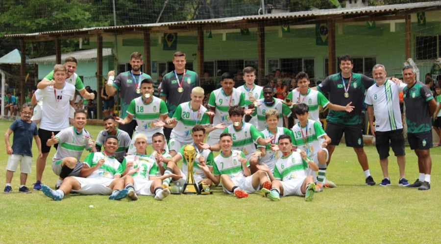 TRIUNFO CAMPEÃO MUNICIPAL JUVENIL DE FLORIANÓPOLIS 