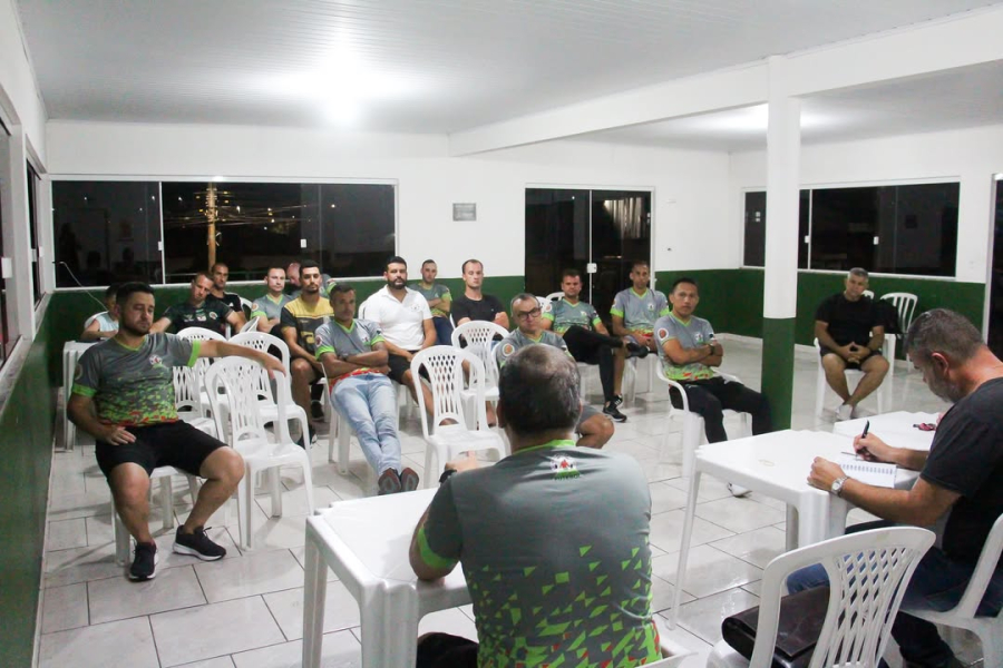 ARBITRAGEM DE PALHOÇA REUNIDA 