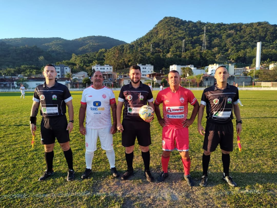 TUDO IGUAL NO JOGO DE IDA DO 60TÃO 