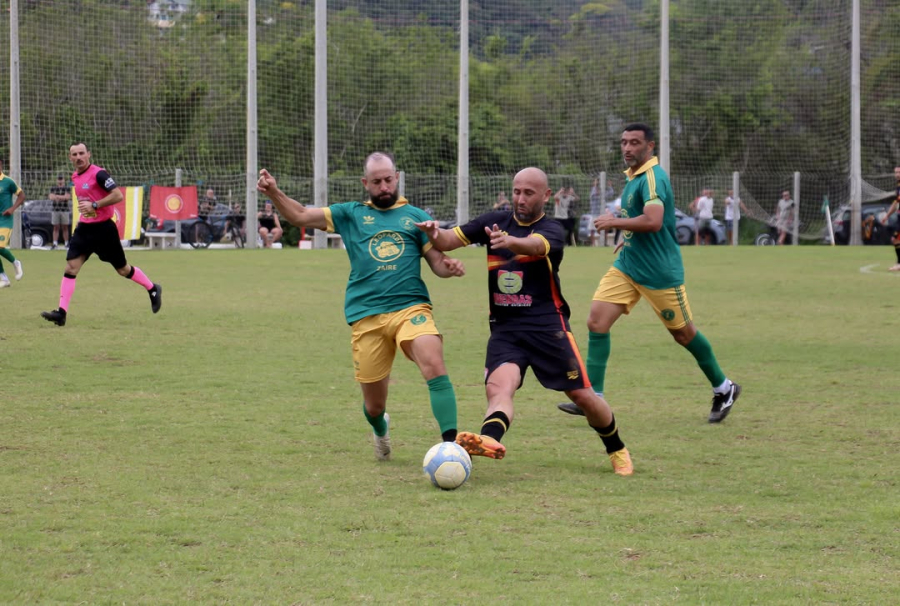 TUDO IGUAL DA FINAL DO QUARENTÃO DA CESANI
